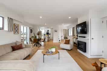 81 Seaview Road, Paremata