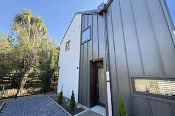 7/17 Braddon Street , Addington
