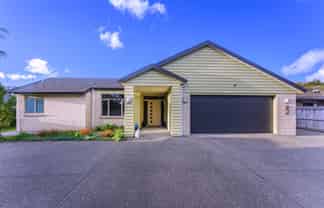 16 Ludlam Way, Otaki