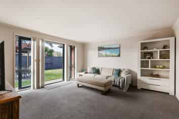 73 Carrington Drive, Papamoa