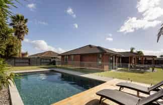 73 Carrington Drive, Papamoa