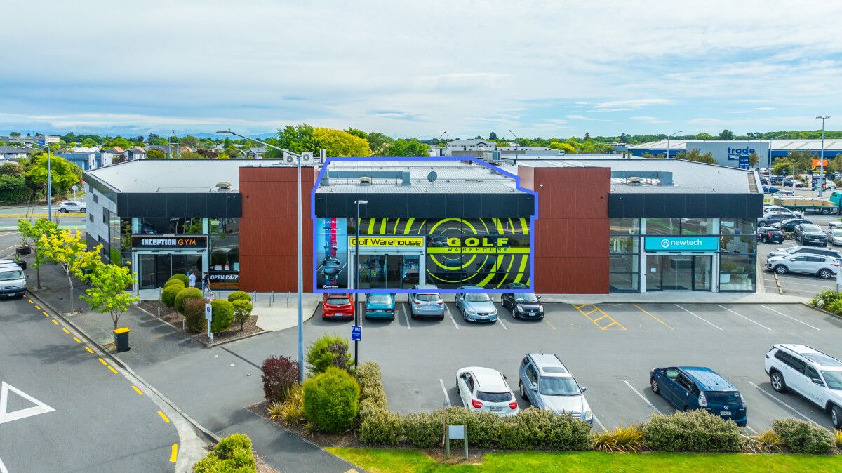 Large Format Retail Fronting Tower Junction