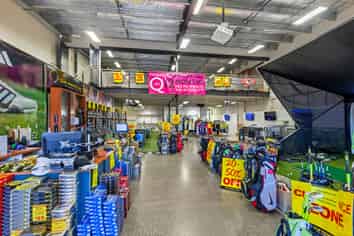 Large Format Retail Fronting Tower Junction