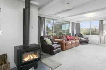 2 Bourke Street, Waikouaiti