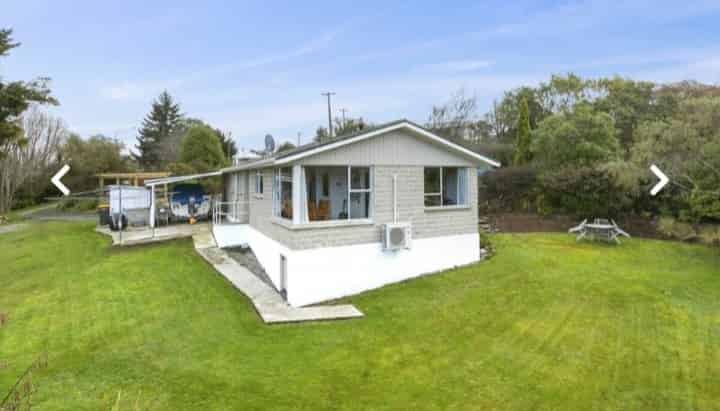 2 Bourke Street, Waikouaiti