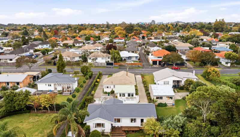 127A Clarkin Road, Fairfield