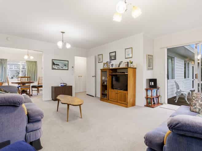 127A Clarkin Road, Fairfield