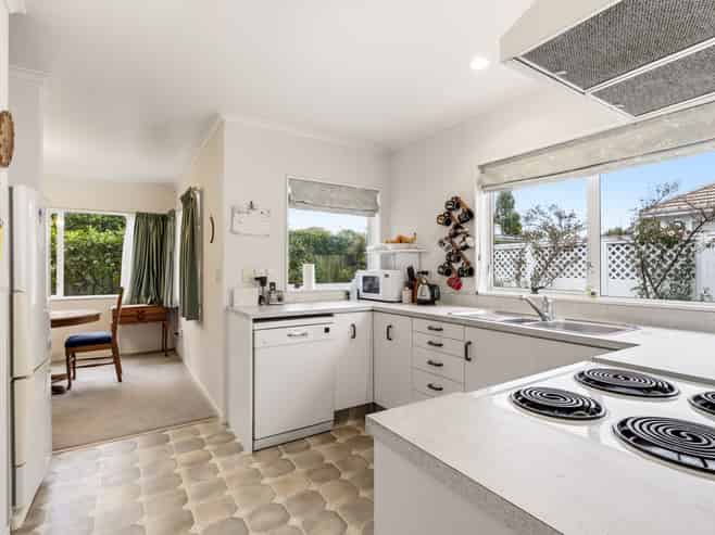 127A Clarkin Road, Fairfield