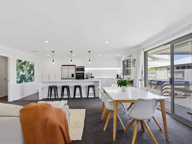 23 Bertrowe Drive, Ohauiti