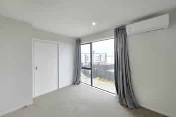 22 Tima Lane, Mangere Bridge