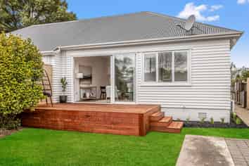 16 Kitchener Place, Opawa