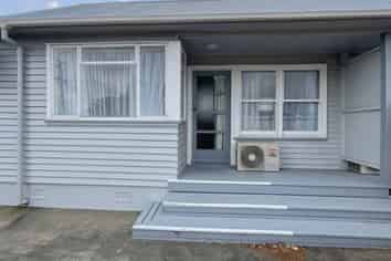 1/72 Bridge Street , Bulls