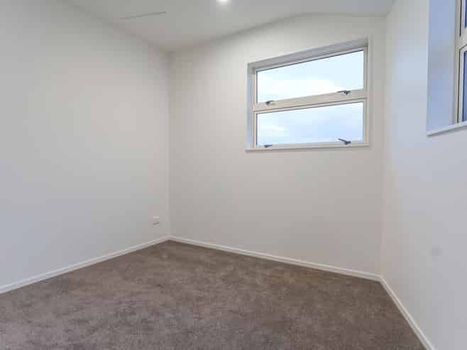 14 Sunlands Drive, Manurewa