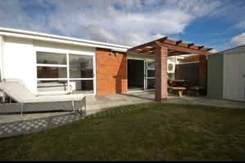 4/6A Gregg Street, Alexandra