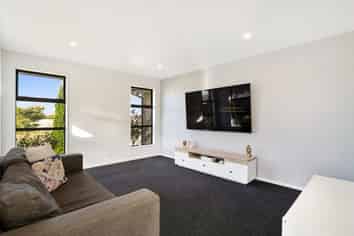 14 MacPhail Avenue, Rangiora