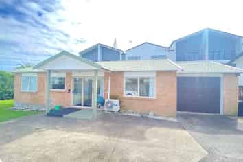 4050A Great North Road, Glen Eden