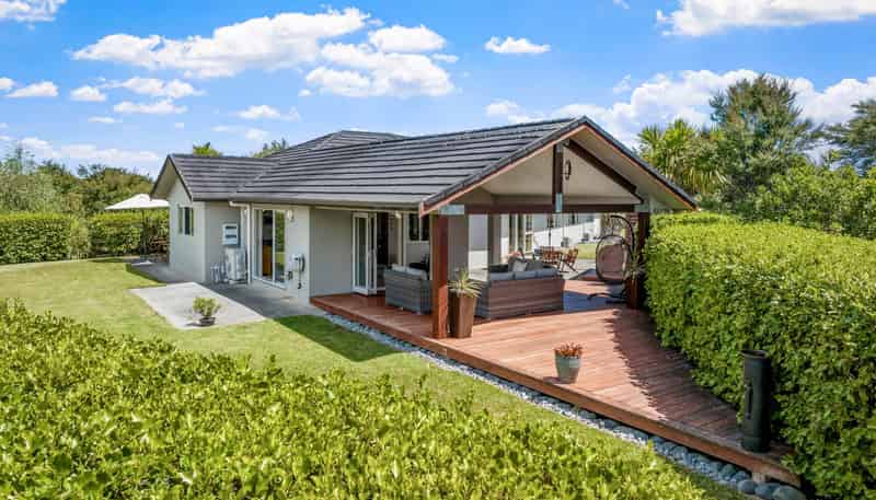 240  Three Oaks Drive, Coatesville