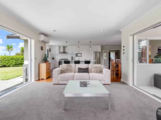 240  Three Oaks Drive, Coatesville