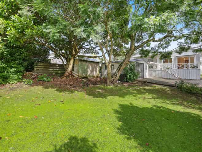 21 Park Avenue, Northcote