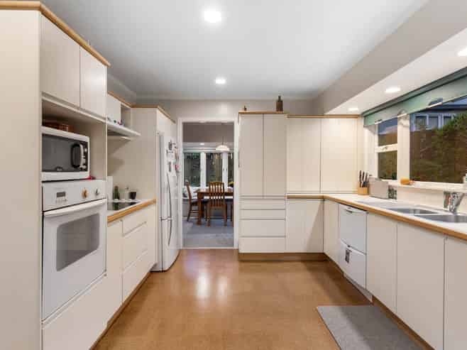 18 Amandale Avenue, Mount Albert