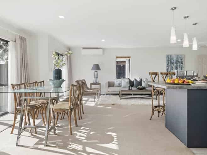 7 Kellaway Drive, Flat Bush