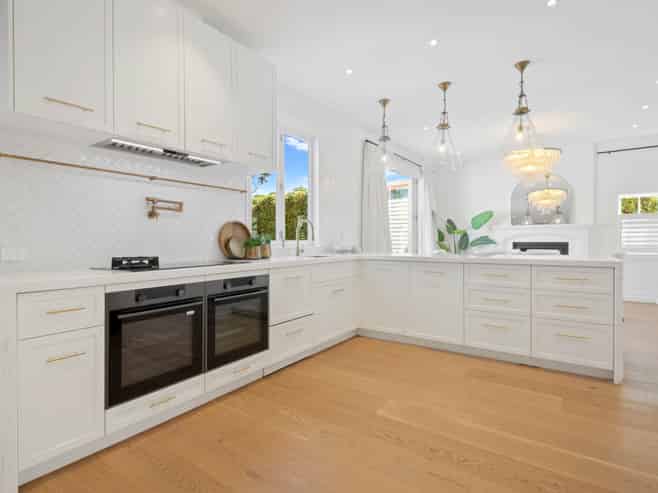 1 Rewa Road, Three Kings