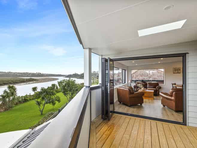34A Renata Crescent, TE ATATU PENINSULA