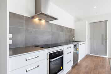 71C Geraldine Street, Edgeware