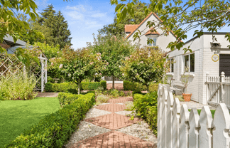 25 Hall Street, Cambridge