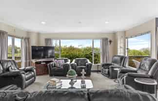 10 Astelia Way, Waipahihi