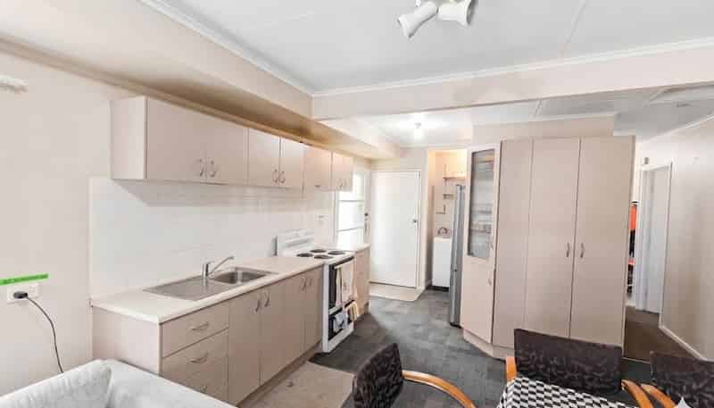 6 Johnston Road, Mount Wellington