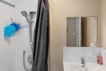 6 Johnston Road, Mount Wellington