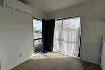 28 Monrad Street, Highbury