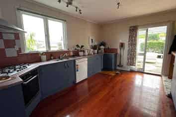 4 Fifth Avenue, Avenues