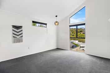 60 Soleares Avenue, Mount Pleasant