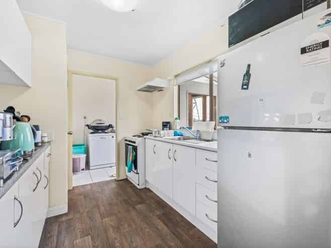 1/13 Paton Avenue, TE ATATU SOUTH