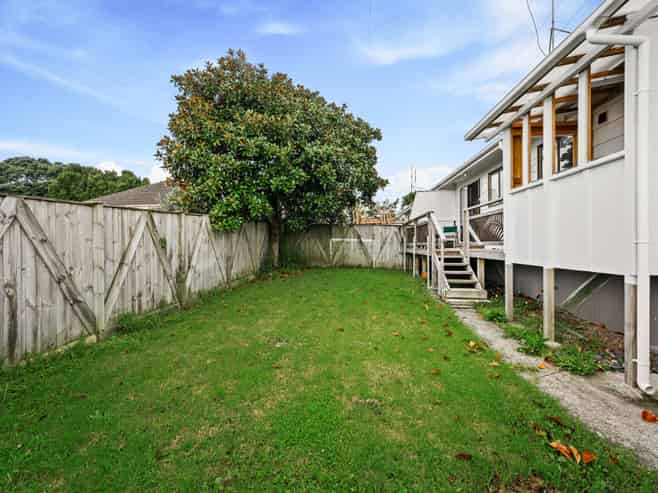 1/13 Paton Avenue, TE ATATU SOUTH