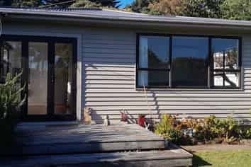 128 Tilley Road, Paekakariki