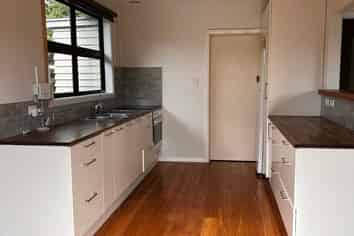 128 Tilley Road, Paekakariki