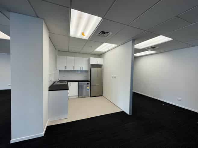 CENTRAL TAKAPUNA OFFICE - FLEXIBLE TERMS

