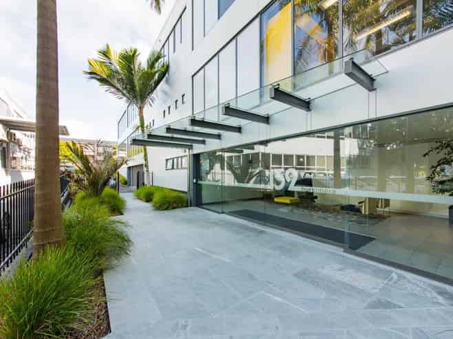 CENTRAL TAKAPUNA OFFICE - FLEXIBLE TERMS
