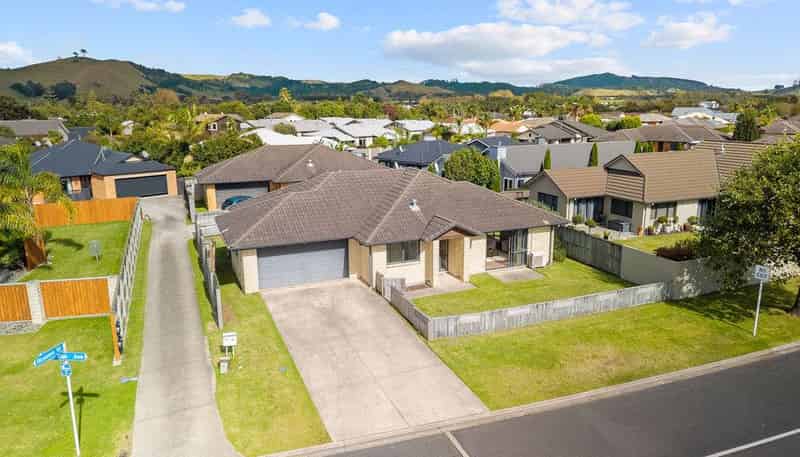 75 Twin Oak Avenue, Papamoa