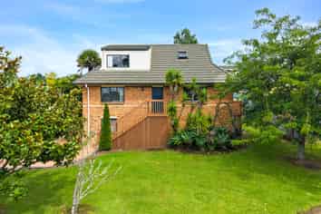 46 Vintage Drive, Henderson