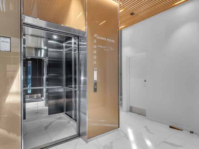 CBD Office with River Views