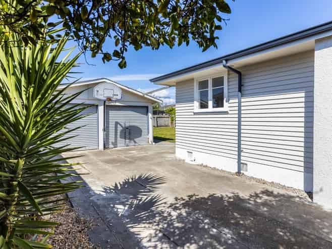 56 Litchfield Street, Redwoodtown