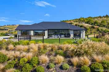 129 Tiro Kina Road, Tasman