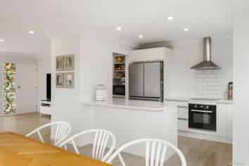 49 Riverside Road, Orewa