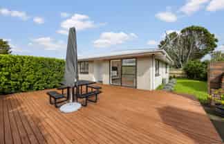 49 Riverside Road, Orewa