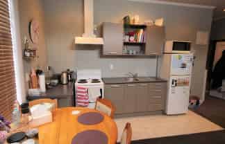 235B North Road, NORTH EAST VALLEY