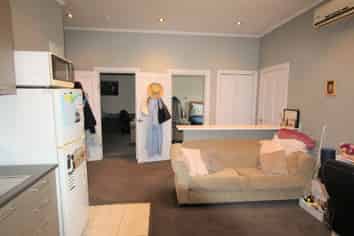 235B North Road, NORTH EAST VALLEY